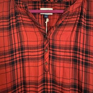 Brand new red/black plaid top